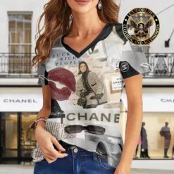 CHANEL 💖 T-SHIRT